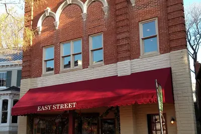 Image de ** Emplacement idéal pour les vendeurs de salons nautiques **