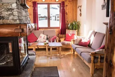 Image de Appartement dans chalet au pied des pistes de Val d'Isère