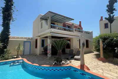 Image de Villa Paradiso2 - Piscine, Wifi, jusqu'à 6 personnes dans Pitsidia