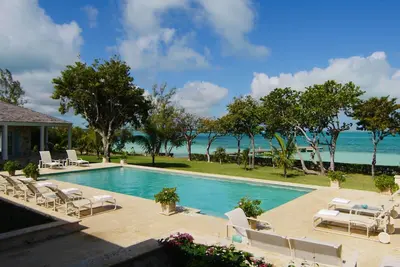 Image de Coconut Ranch - Belle Villa Compound Harbourside isolée et piscine