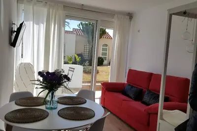 Image de Studio situé à quelques mètres de la plage dans l'urbanisation de Roquetas