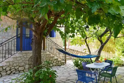 Image de Petrino Guesthouse Dans Belle Katohori Village Sur l'île de Lefkada