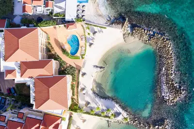 Image de Oceanview | plage privée et piscine