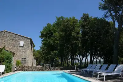 Image de Mas de charme à Ménerbes - vue exceptionnelle sur le village