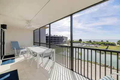 Image de Sand Pointe 226, Condo 2 chambres avec vue sur le golfe et la piscine