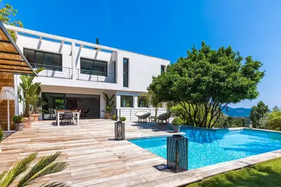 Image de Villa Contemporaine Vue Mer Sur Les Hauteurs De Nice