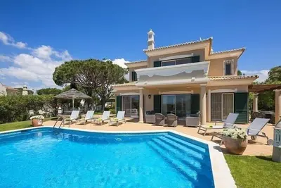 Image de Beautiful 3 bedroom villa with Sea Views Vale do Lobo W143 - Almancil, Algarve