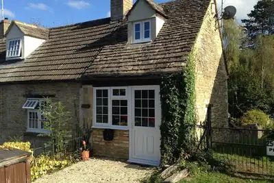 Image de La Petite Maison sur Gumstool Hill