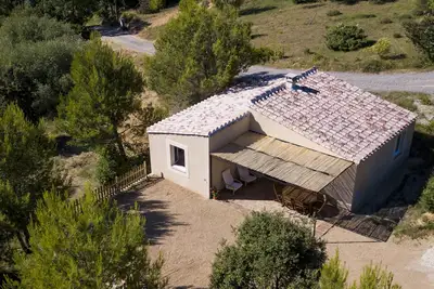 Image de Maison individuelle dans hameau pittoresque entre mer et montagne