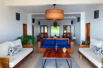 Image de Kotch Oceanfront Two Bedroom Villa in Treasure Beach