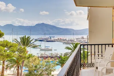Image de Sea View apartment, WiFi, beach, sea views