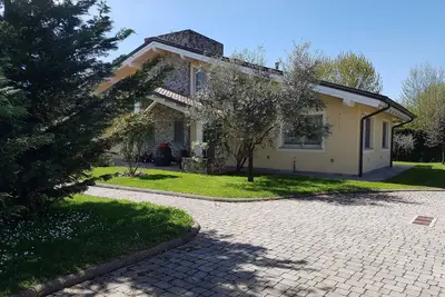 Image de \"M. D. Maison avec piscine \"