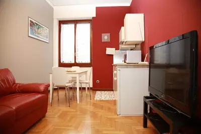 Image de Emplacement parfait: vert et ville!