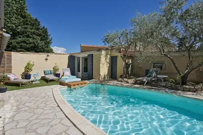 Image de Maison De 3 Chambres A 10 Mn A Pied Du Centre De Saint Remy De Provence