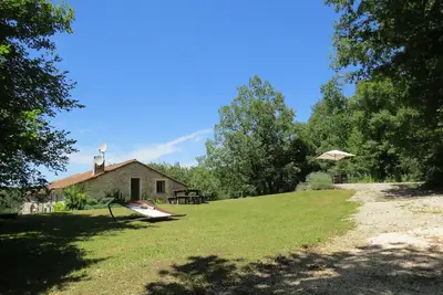 Image de Les Rivieres gites: Valette, grand domaine familial de 5 gîtes