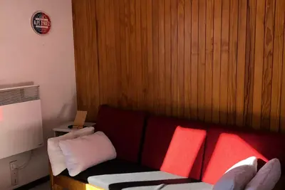 Image de Studio pied de pistes vue montagne + coin cabine 4 personnes - Confort