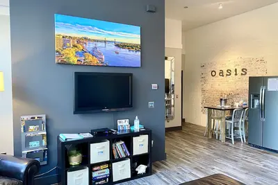 Image de Pontiac Oasis dans les ❤️ du centre-ville de Wilmington