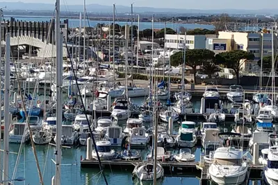 Image de Appartement T2 rénové parking privatif Port et Mer 2 à 5 personnes plage à 100 m