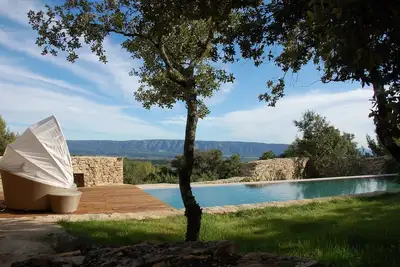 Image de Maison de vacances bien située avec ravissante piscine à Gordes