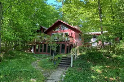Image de 4 Bdrm Beach-Front Home sur Traverse Bay! Fire Pit, rabais de mai à juin!