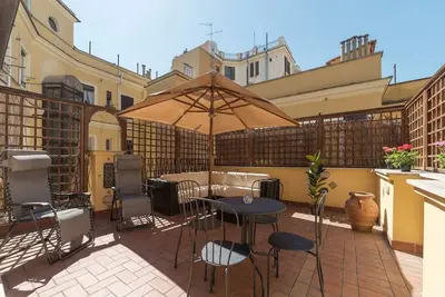 Image de Penthouse Vatican avec Terrasse