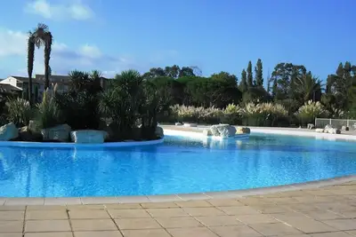 Appartement pour 4 personnes avec piscine et accès direct à la plage aux Marines de Gassin