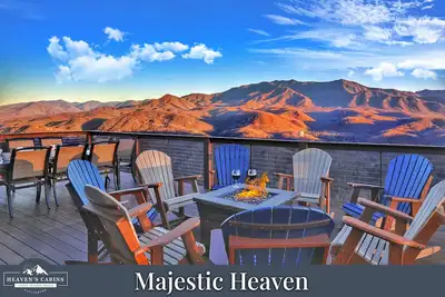 Image de Brand New Cabine 5bd / 4ba de luxe! Des vues incroyables! Théâtre, foyers, immenses terrasses