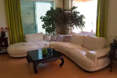 Image de La belle maison d'été avec piscine privée
