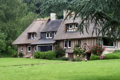 Image de Le Domaine des Herbes, à 5 km de Deauville et Trouville, 12 km de Honfleur