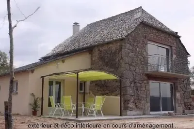 Image de Gite éco-responsable La Grange du Soleil - entre Aubrac et vallée du Lot