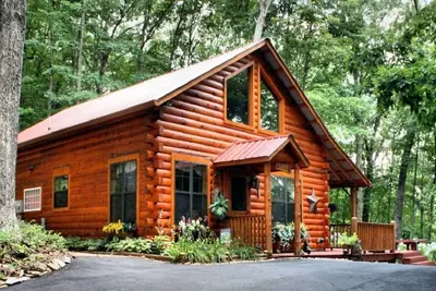 Image de Chalet de montagne dans les bois pour les couples ou les familles avec 8! WiFi et équipements modernes!