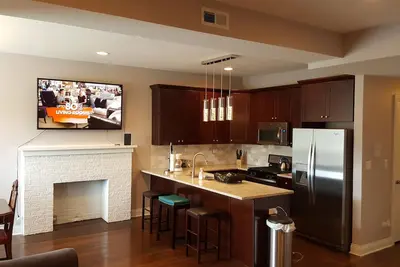 Image de Rénové 4 chambres 2 salles de bain près du lac