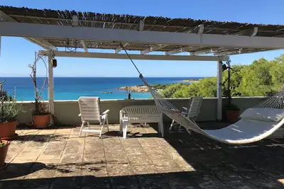 Image de Salento, élégante villa, immergée dans une pinède à 50 mètres de la plage