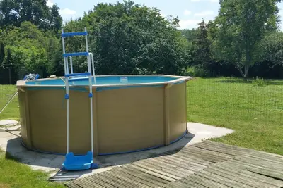 Image de Country house Swimming Pool near Nigloland Troyes Champagne animals accepted.