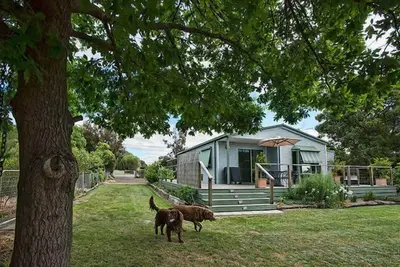 \"76main\" - Birregurra