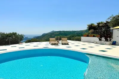 Image de Villa Carlotta-Magnifique Villa Côte de Sorrente avec piscine privée et vue sur l'océan