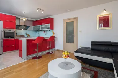 À couper le souffle Beach Apartment Omis