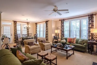 Image de Reynolds Plantation Lake Club Condo