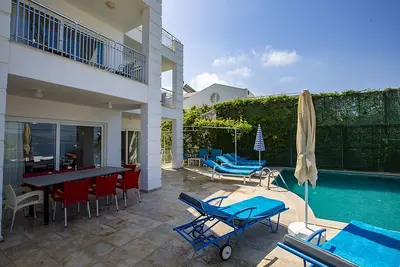 Villa Juliet A - Villa 4 chambres avec vue sur la baie de Kalkan