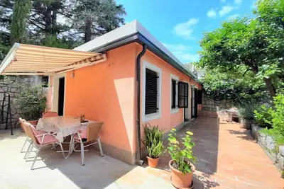 Image de Bungalow Cherry with WiFi & air conditioning