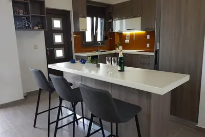 Image de New House vue sur la mer, 3 Br, angela Aptms