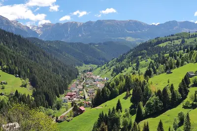 Image de Très bonne base pour l'extérieur, au pied des Carpates, le Parc Naturel de Bucegi