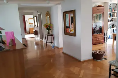 Image de Zh Freiestr. :  3 lg. Br, 3 full Ba, washer/dryer, elegant, bright Apt. for 6 - 7