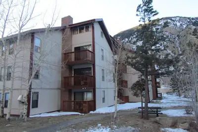 Image de Condo de ski entièrement meublé à Georgetown près du lac, 1 chambre avec loft
