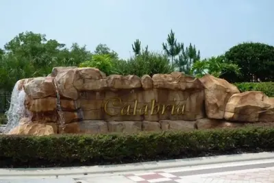 Image de Villa de luxe 5 étoiles avec piscine au sud - Vente d'été 1100 $ / sem