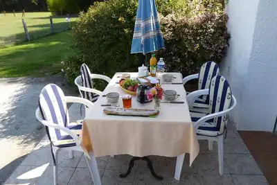 Image de Soleil levant **\nDans le parc régional de la grande briere