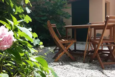 Image de Appartement pour 4 personnes avec cour privée
