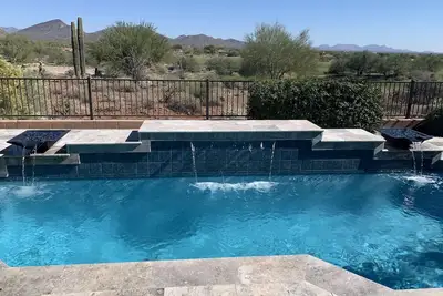 Image de Country Club Accueil: Piscine chauffée avec des Mountain & Golf Vues