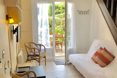 Image de Appartement fonctionnel et à 5 min à pied de la plage.