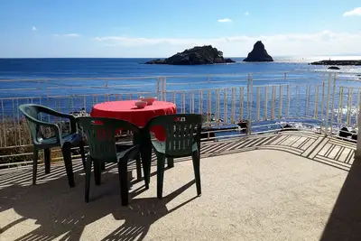 Image de \"Seaholiday\" Maison avec grande terrasse panoramique sur la mer